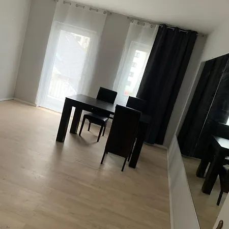 Kluse I Alle Doppel Boxspringbetten Koennen Getrennt Und Als Einzelbett Aufgestellt Werden ايزيرلون